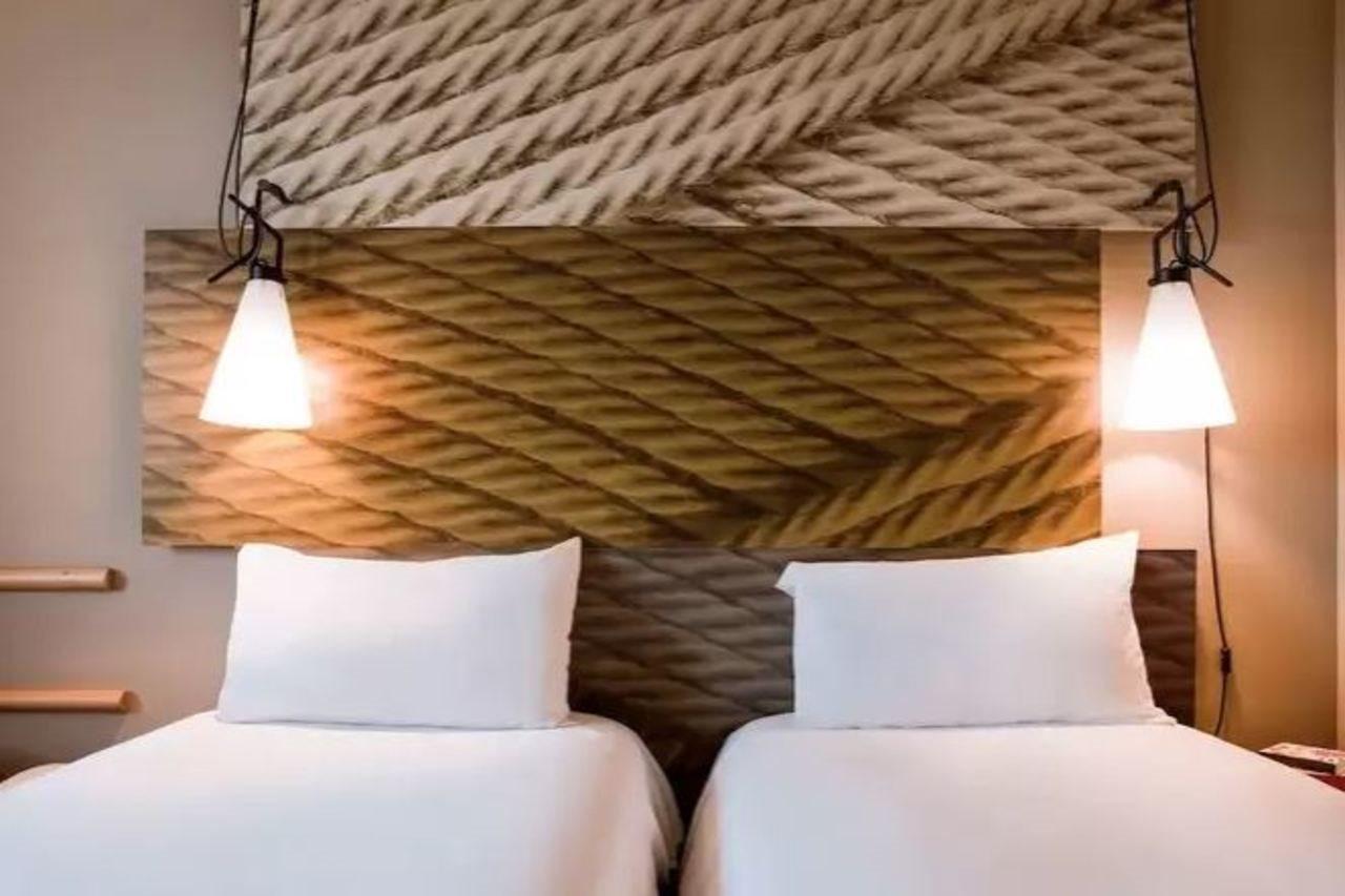 Hotel Ibis Paris Porte De Centre