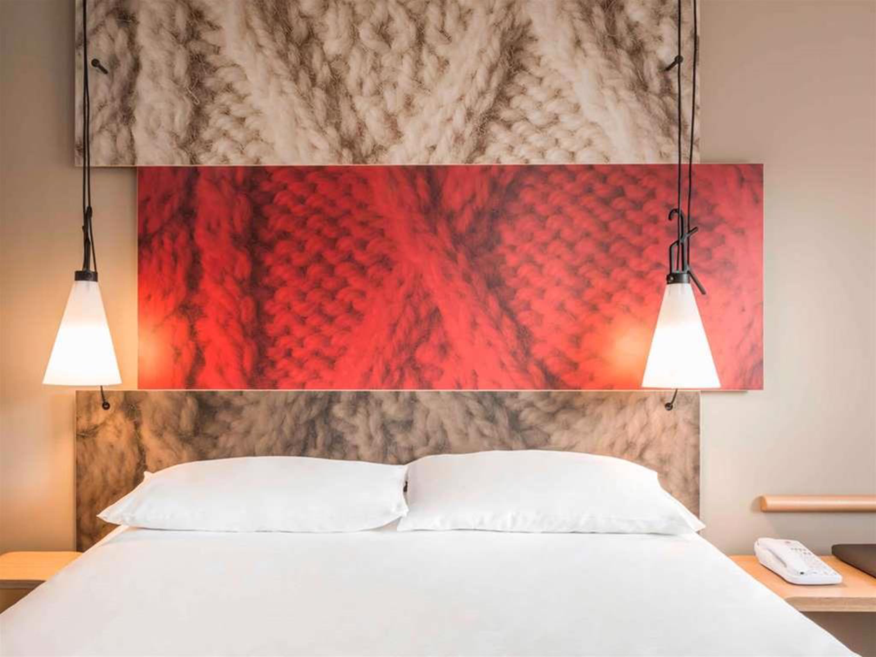 Ibis Paris Porte De Centre 3*